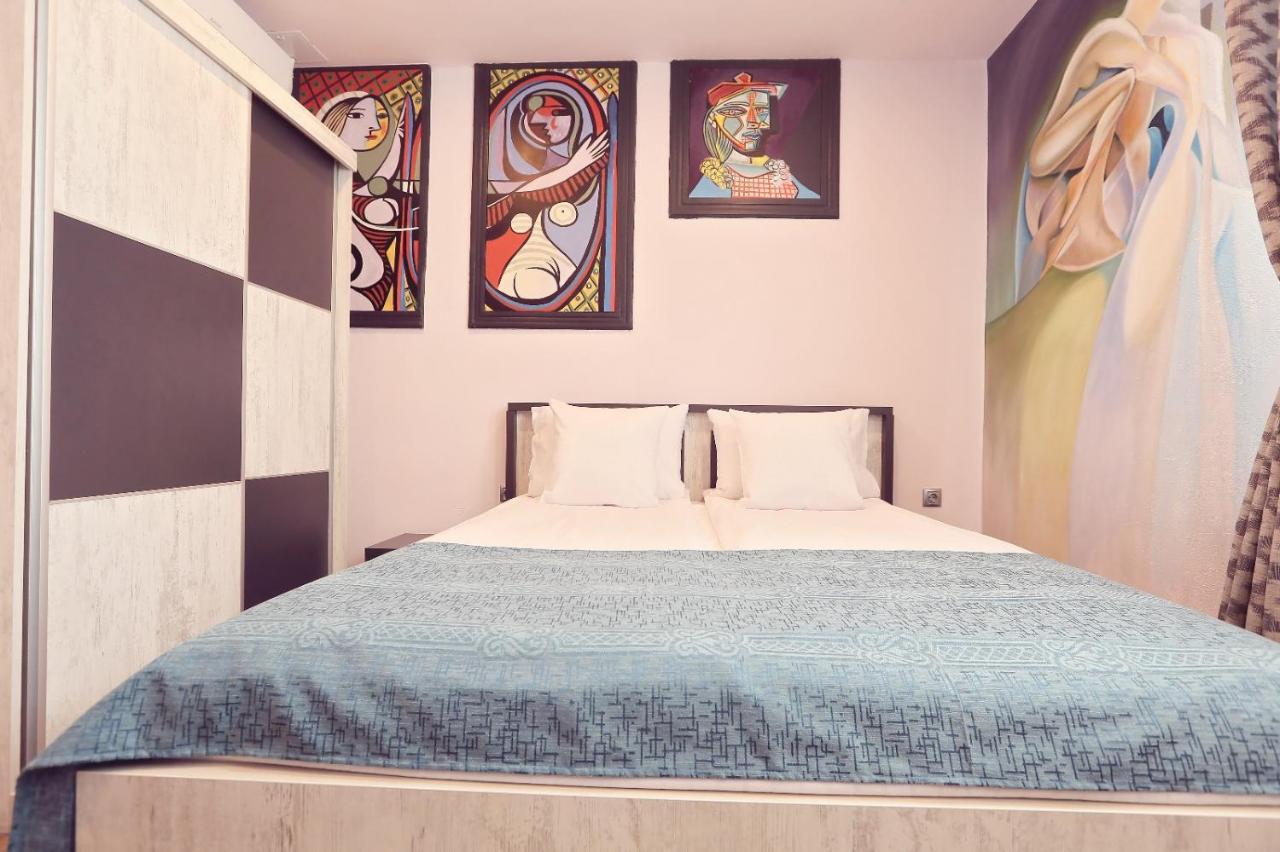 Dezire Guesthouse Baile 1 Mai Dış mekan fotoğraf